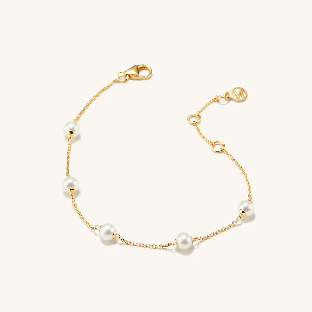 Pulseira Dourada com Pérolas Naturais Minimalista – Saint Carvalho