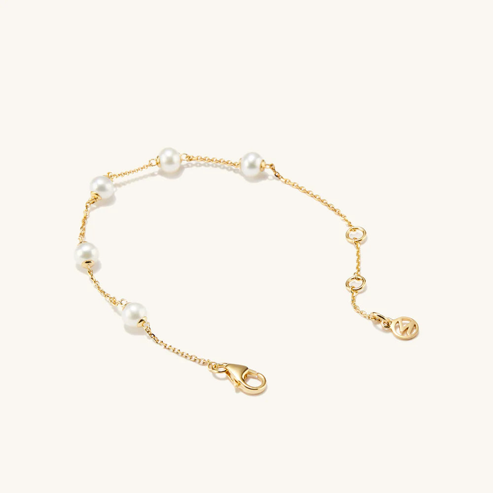 Pulseira Dourada com Pérolas Naturais Minimalista – Saint Carvalho