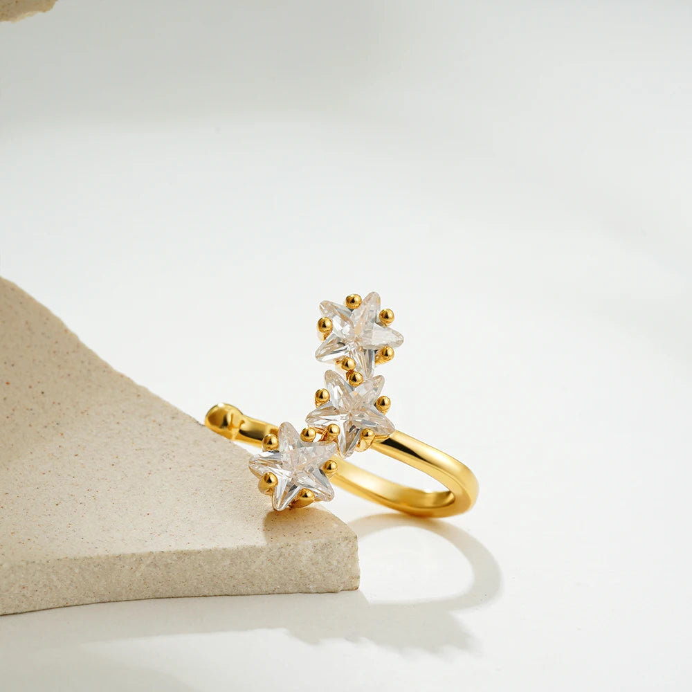 Brinco de Cartilagem com Zircônias – Elegância Minimalista | Saint Carvalho