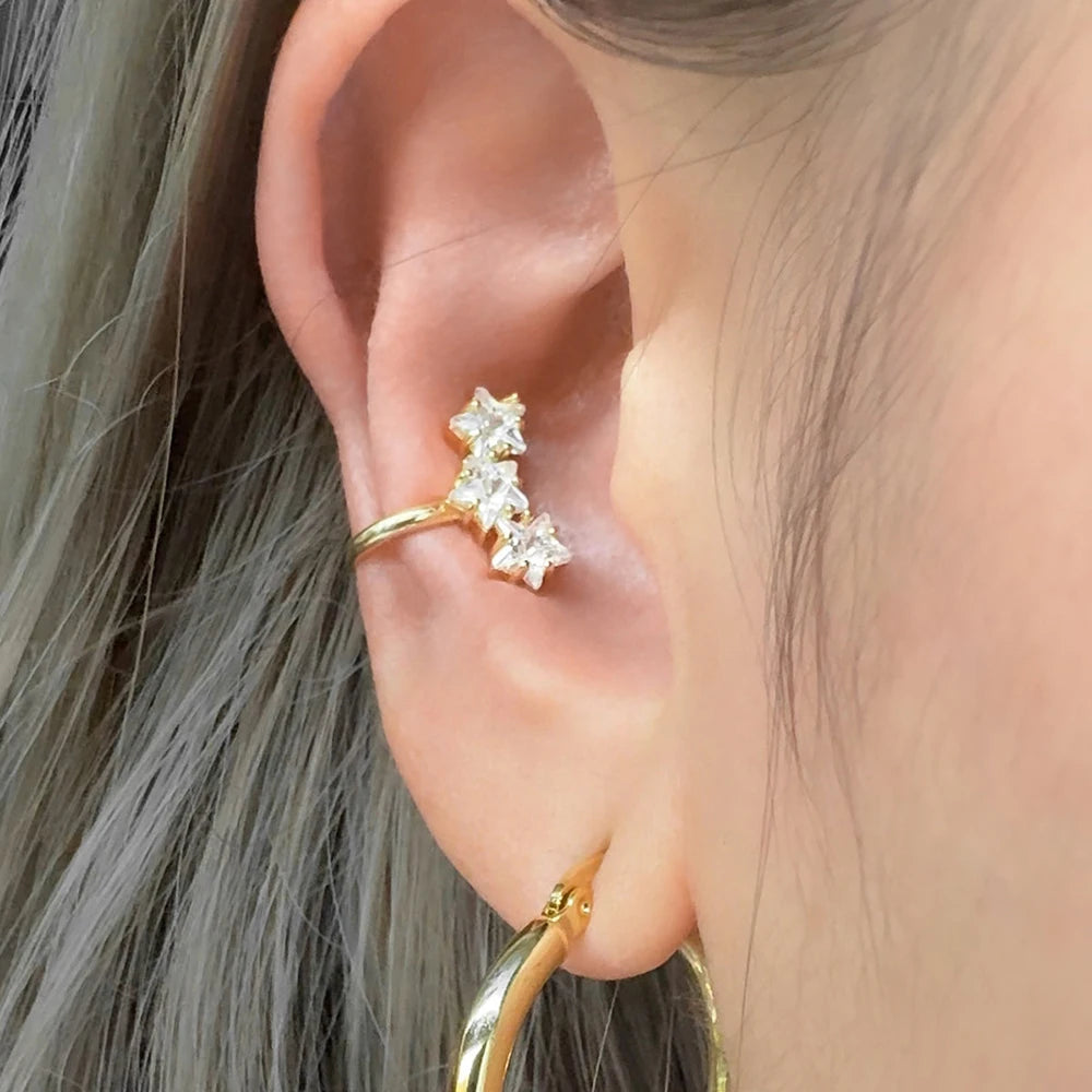 Brinco de Cartilagem com Zircônias – Elegância Minimalista | Saint Carvalho