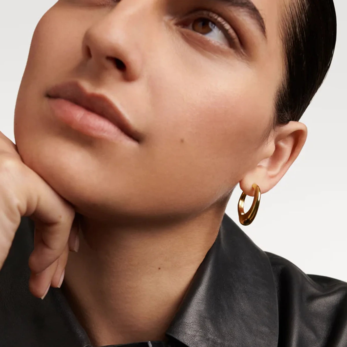 Brinco Argola Verona Pavé Banhado a Ouro 18k | Saint Carvalho