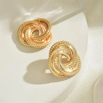 Brincos Espiral Esculpido em Ouro 18k – Design Artístico e Atemporal | Saint Carvalho