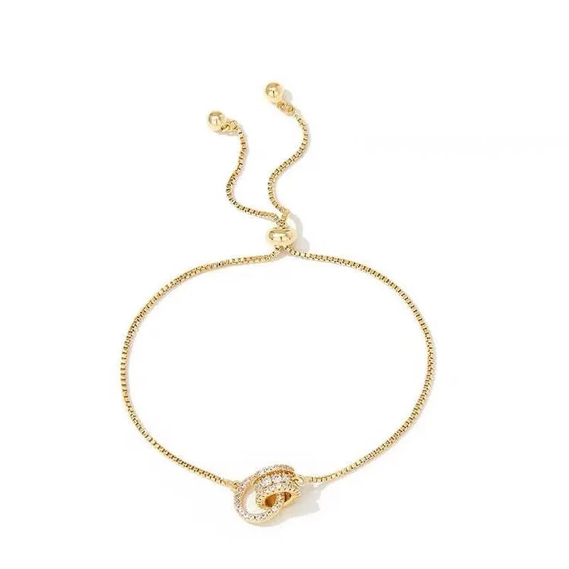 Pulseira Dourada Ajustável com Cristais em Ouro 18k – Delicadeza Atemporal | Saint Carvalho