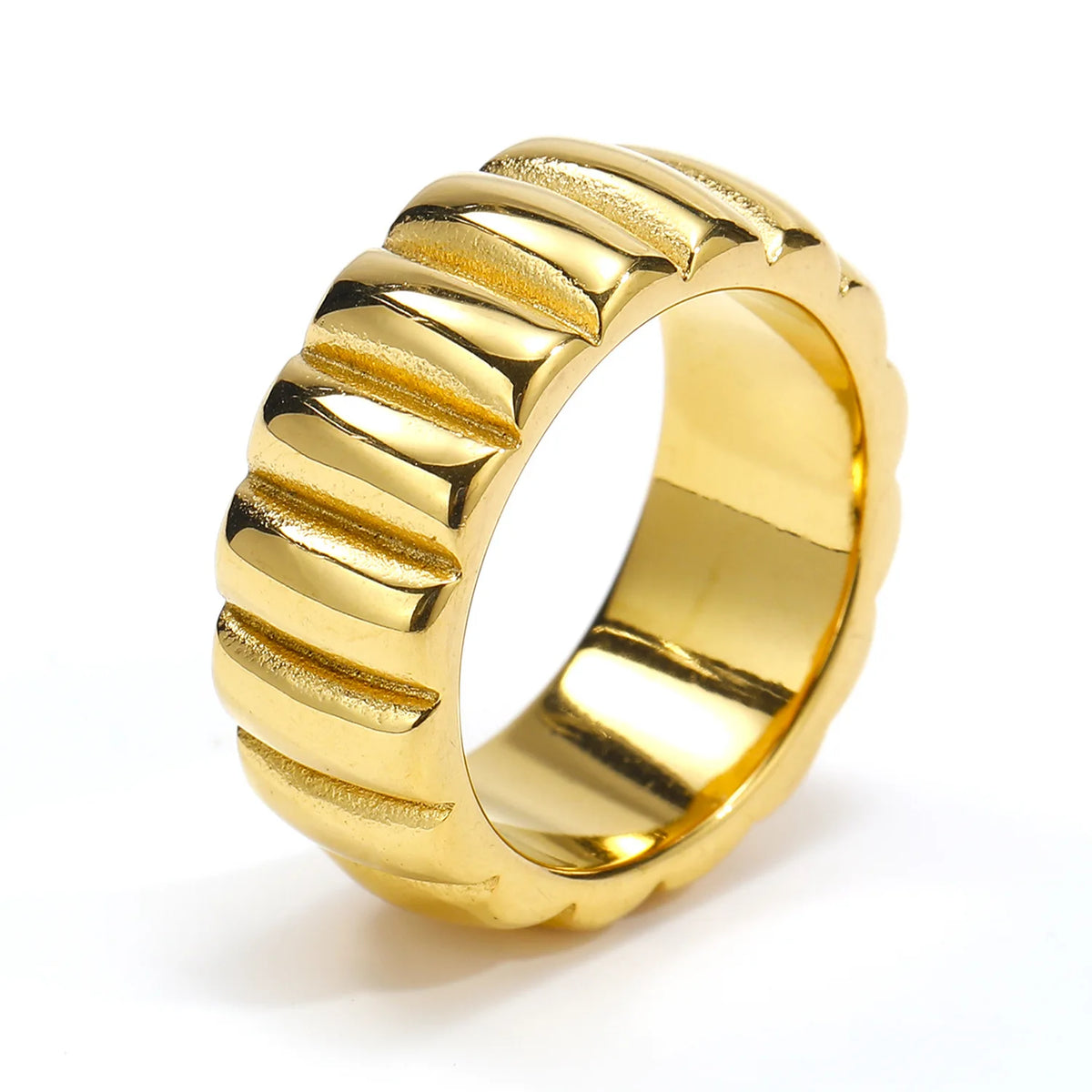 Anel Charlotte Bold em Ouro 18k – Design Esculpido e Luxo Contemporâneo | Saint Carvalho