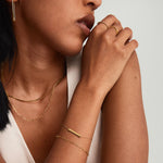 Pulseira Charlotte Fine Chain – Leveza, Pureza e Sofisticação| Saint Carvalho