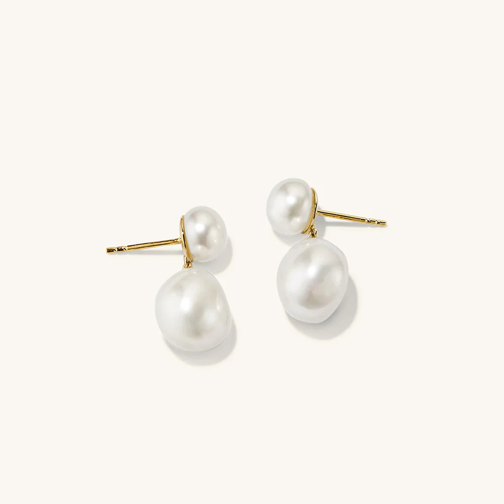 Brinco Pérola Dupla Banho Dourado – Elegância Clássica Saint Carvalho