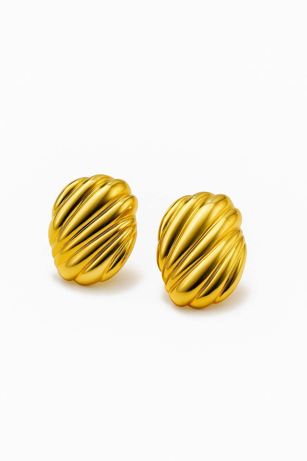 Brincos Vintage Dourados – Elegância Atemporal em Ouro 18k | Saint Carvalho