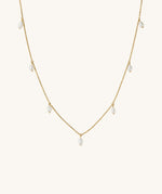 Colar Dangle de Pérolas Naturais em Ouro 18k – Sofisticação Atemporal | Saint Carvalho