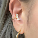 Brinco de Cartilagem com Zircônias – Elegância Minimalista | Saint Carvalho