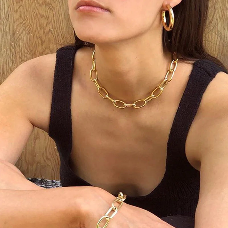 Colar Elo Dourado Grosso Feminino – Corrente Imperium | Saint Carvalho