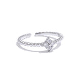 Anel Prata 925 com Pedra Central Cravejada – Elegância Luminosa | Saint Carvalho