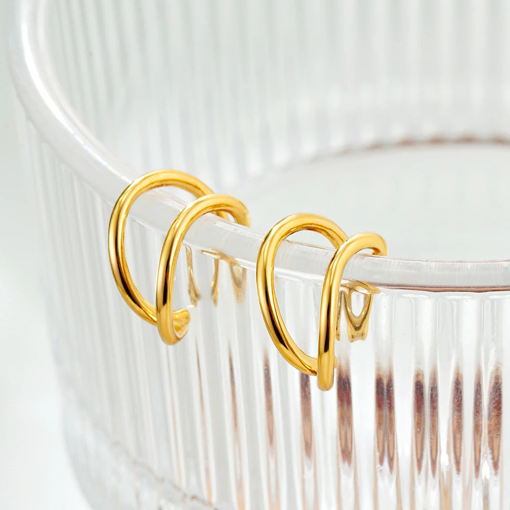 Brinco de Cartilagem Argola Minimalista em Ouro 18k | Saint Carvalho