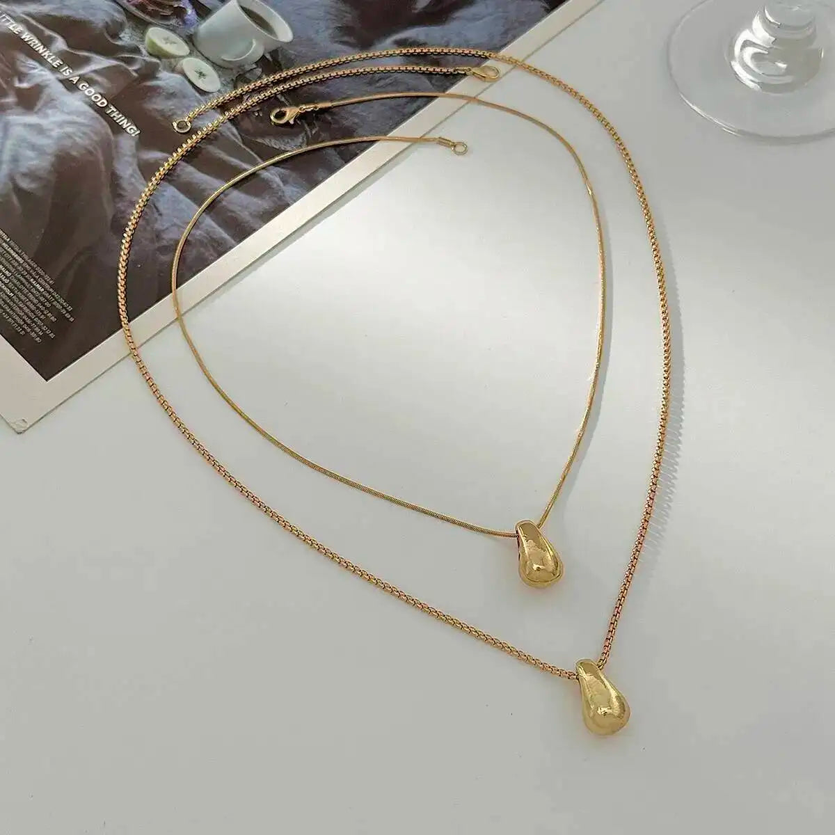 Colar Lumière Drop — Ouro Premium