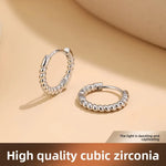 Brinco Argola de Ouro 18K Esferas Polidas – Design Minimalista e Atemporal