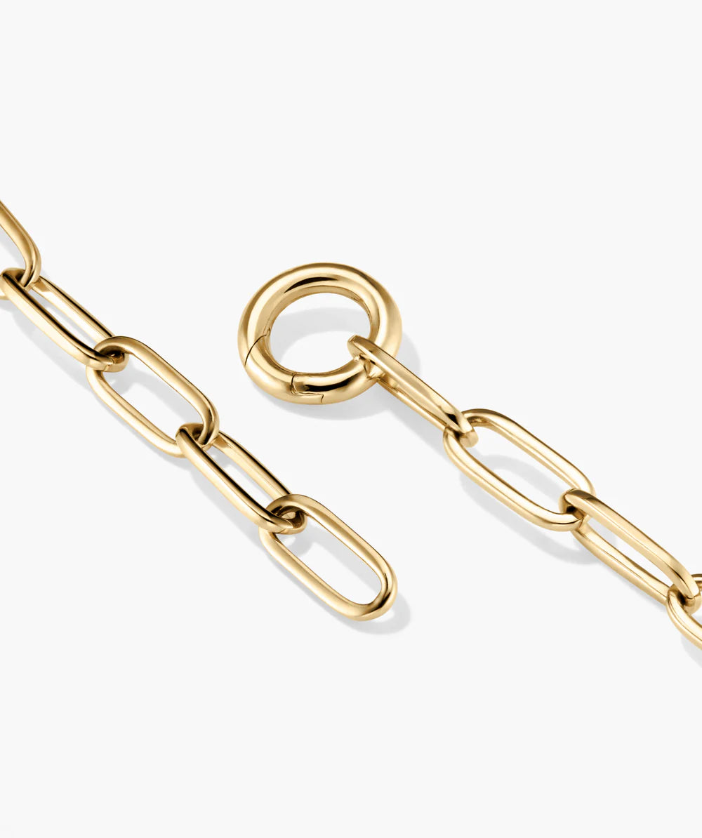 Pulseira Charlotte Slim Gold – Elegância Minimalista em Ouro Maciço | Saint Carvalho